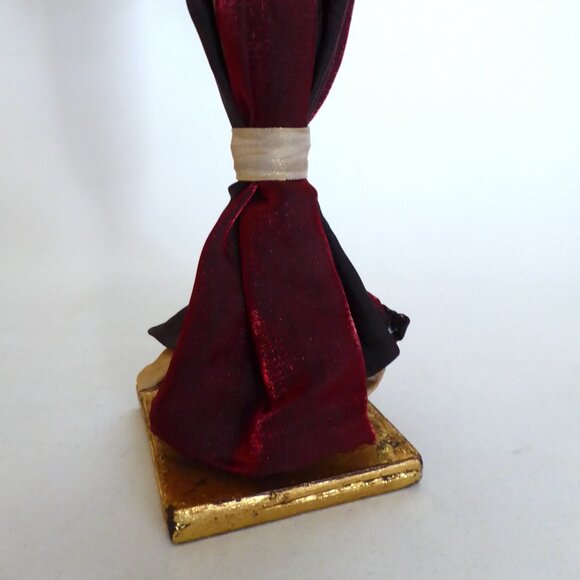 VINTAGE 19” CHRISTMAS ANGEL GOLD WINGS HOLIDAY FIGURE STATUE - Picture 13 of 16